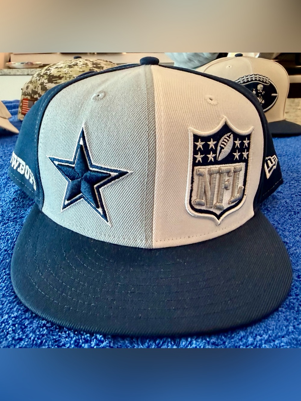 New Era Dallas Cowboys Two-Tone Star & Shield Snapback in White and Navy